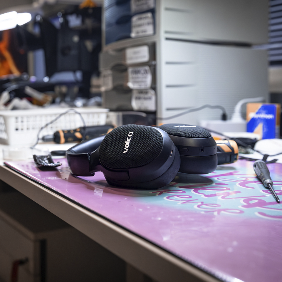 Garantiservad VMK25 brusreducerande hörlur