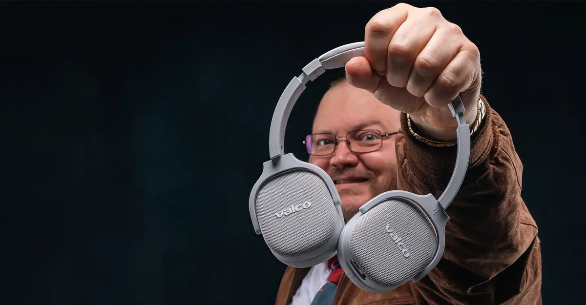 VMK25 noise cancelling headphones promo video