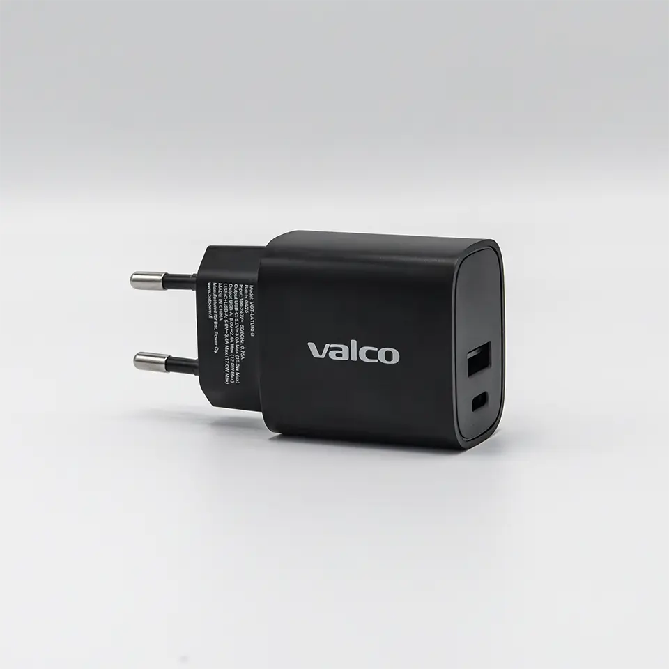 Verkkolaturi USB-A USB-C 5V